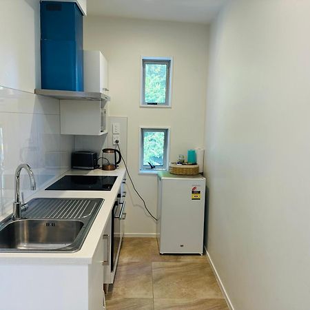 Otahuhu Town Centre Brand New Apartment 8B Auckland Exterior photo